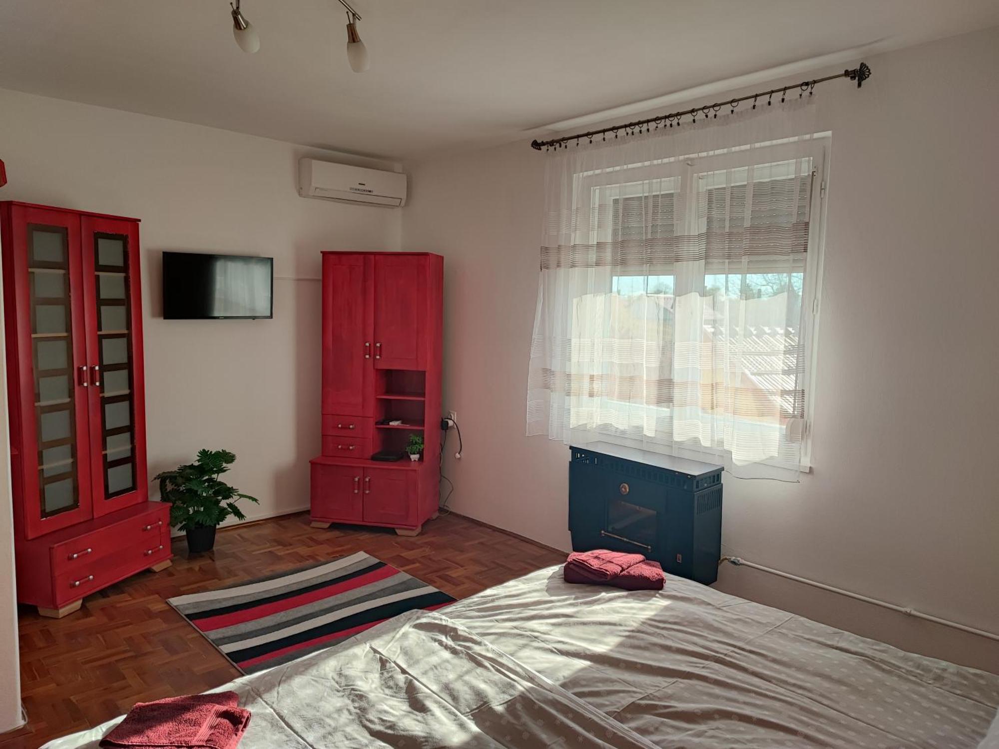 Szaffi Apartman ハイデゥソボスロー エクステリア 写真